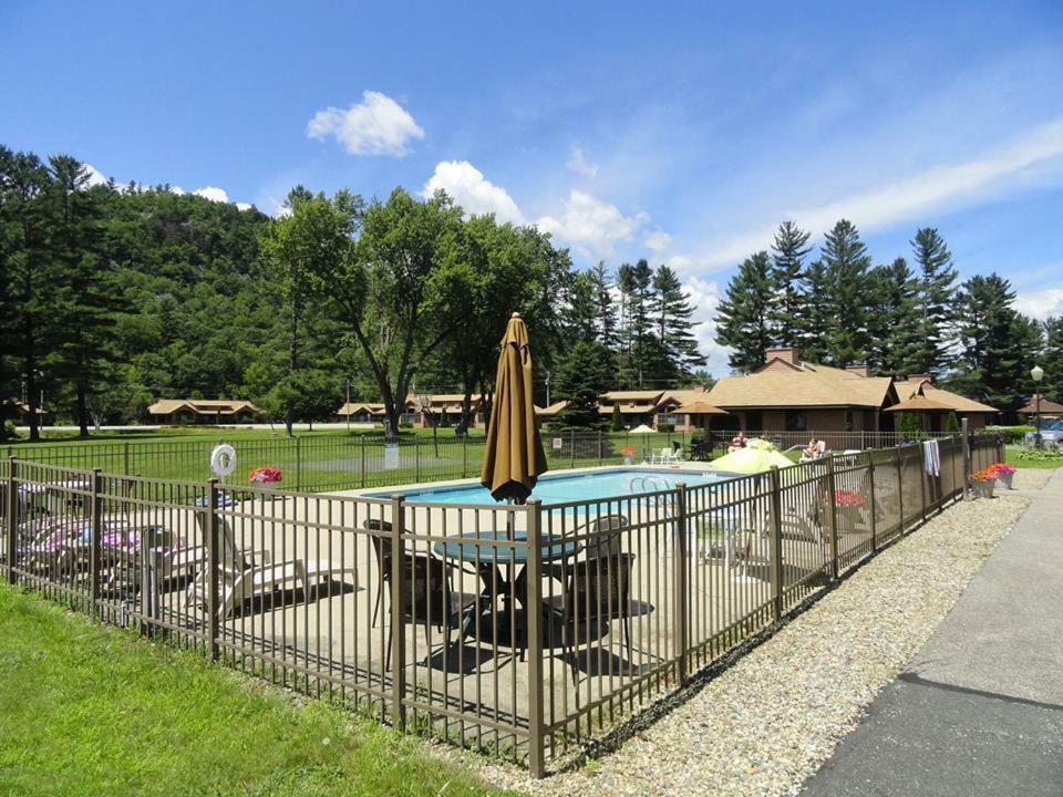 Jack O'Lantern Resort Lodging Woodstock Exteriér fotografie